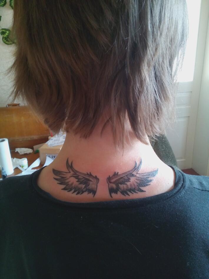 Фото тату Тату крылья на спине