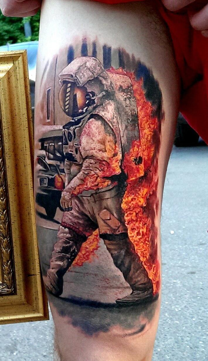 Пожарный тату реализм