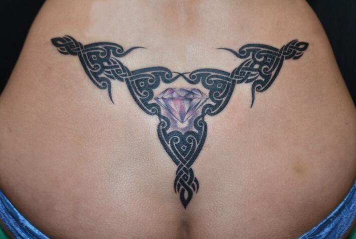 Diamond Tattoos On Nude Women