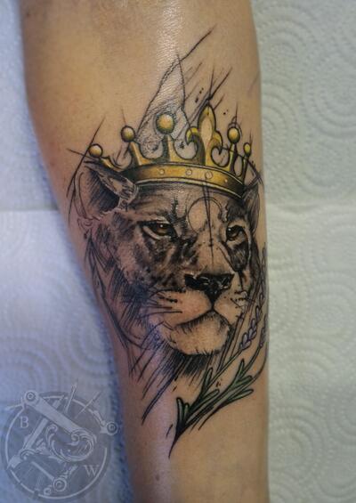 лев в короне