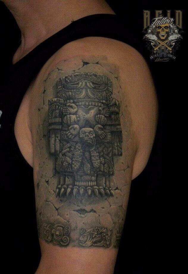 Фото тату Тату ацтекские на плече