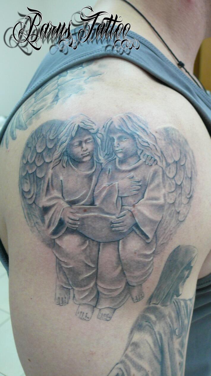 Фото тату Тату ангелы на плече
