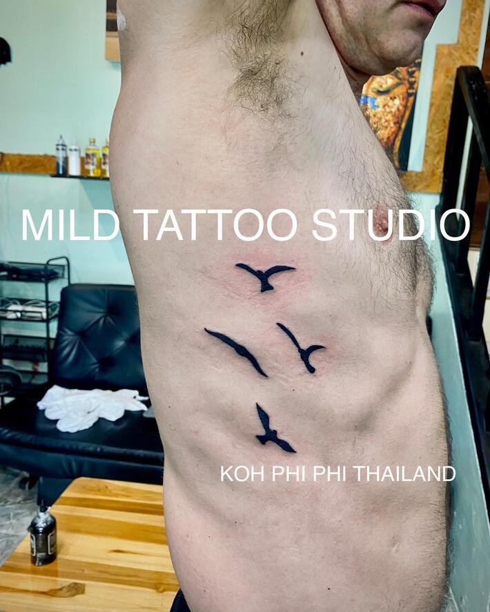 Фото тату Bird tattoo bamboo tattoo Thai