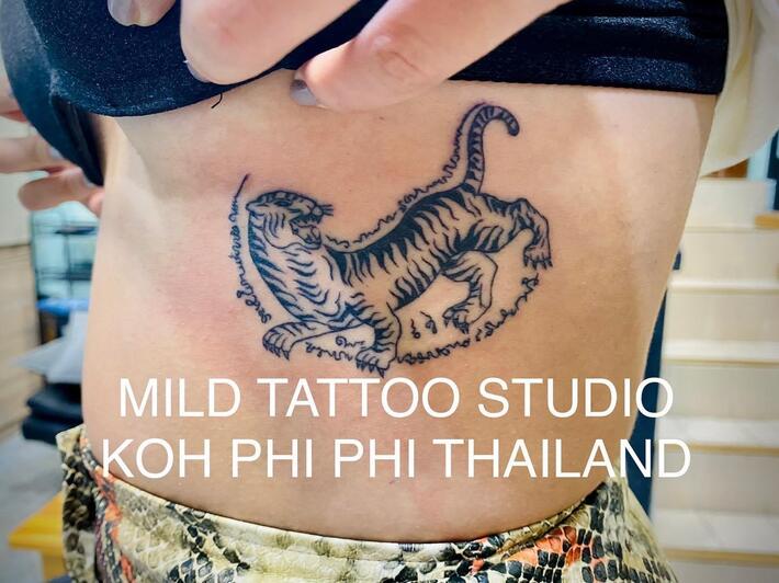 Фото тату Sakyant tattoo bamboo tattoo T