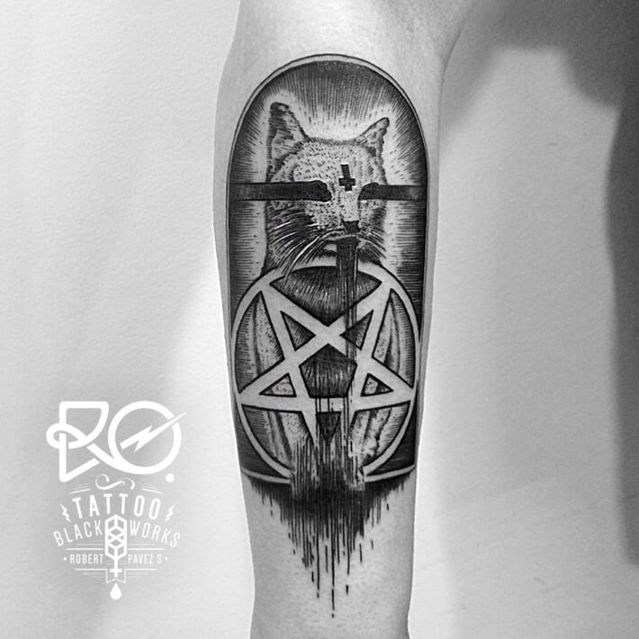  Robert Pavez • Black cat I • #engraving #dotwork #etching #dot #linework #geometric #ro #blackwork #blackworktattoo #blackandgrey #black #tattoo #cat 