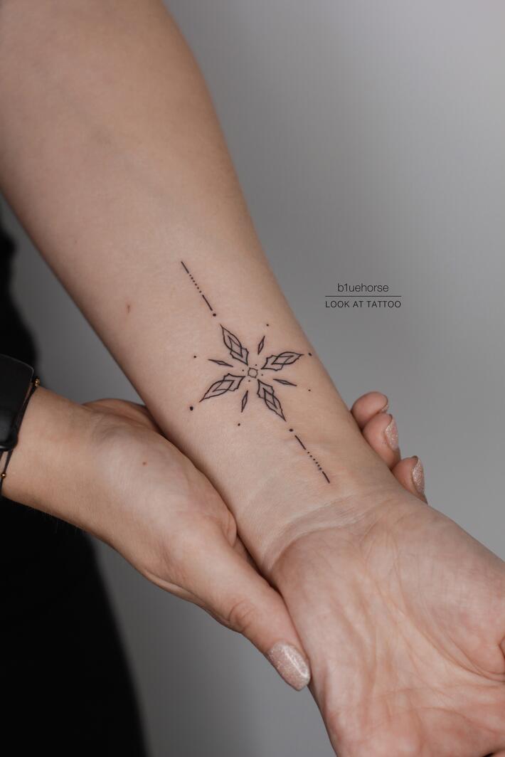 me/lookattattoo

Евгения Сотникова
https://vk