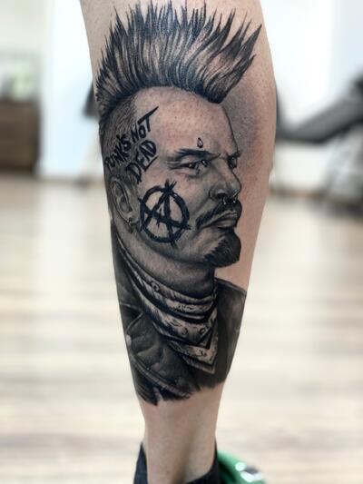 Максим Колоров