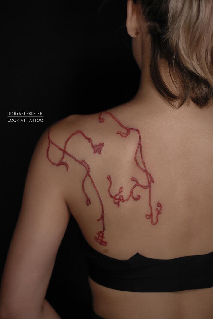 me/lookattattoo

Дарья Безруких
https://vk