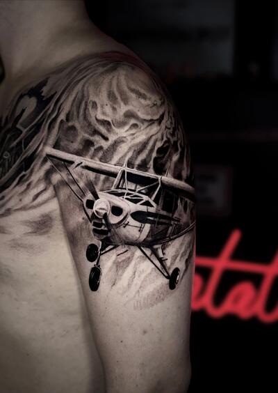 Артём Комиссаров