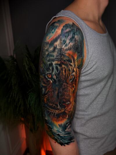 Александр Теслин