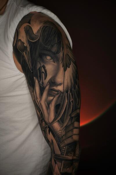 Алексей Титов