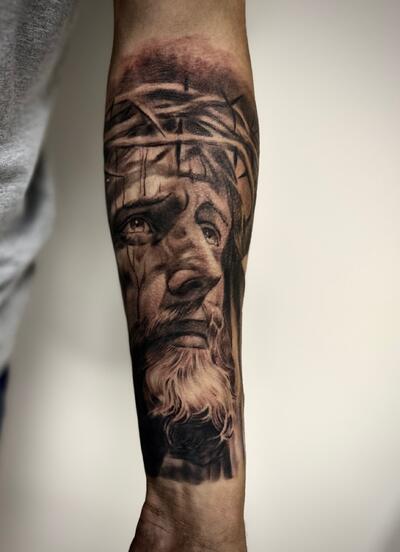 Oleg F