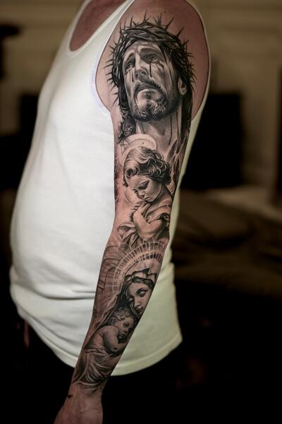 Виталий Безенков