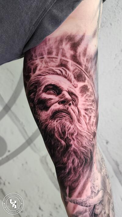 Юрий Куйдунен