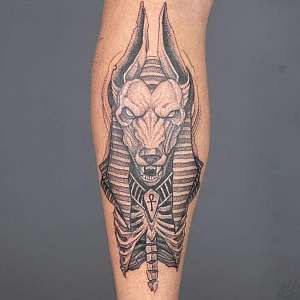 Татуировки в египетском стиле: история, особенности и значение